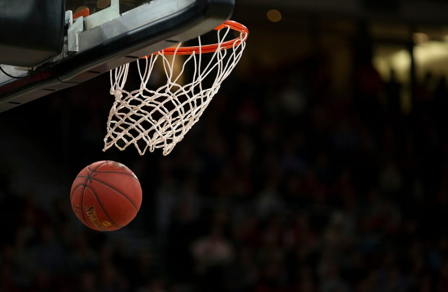 Basketbol potası ve top